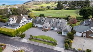 Photo 30- click for photo gallery